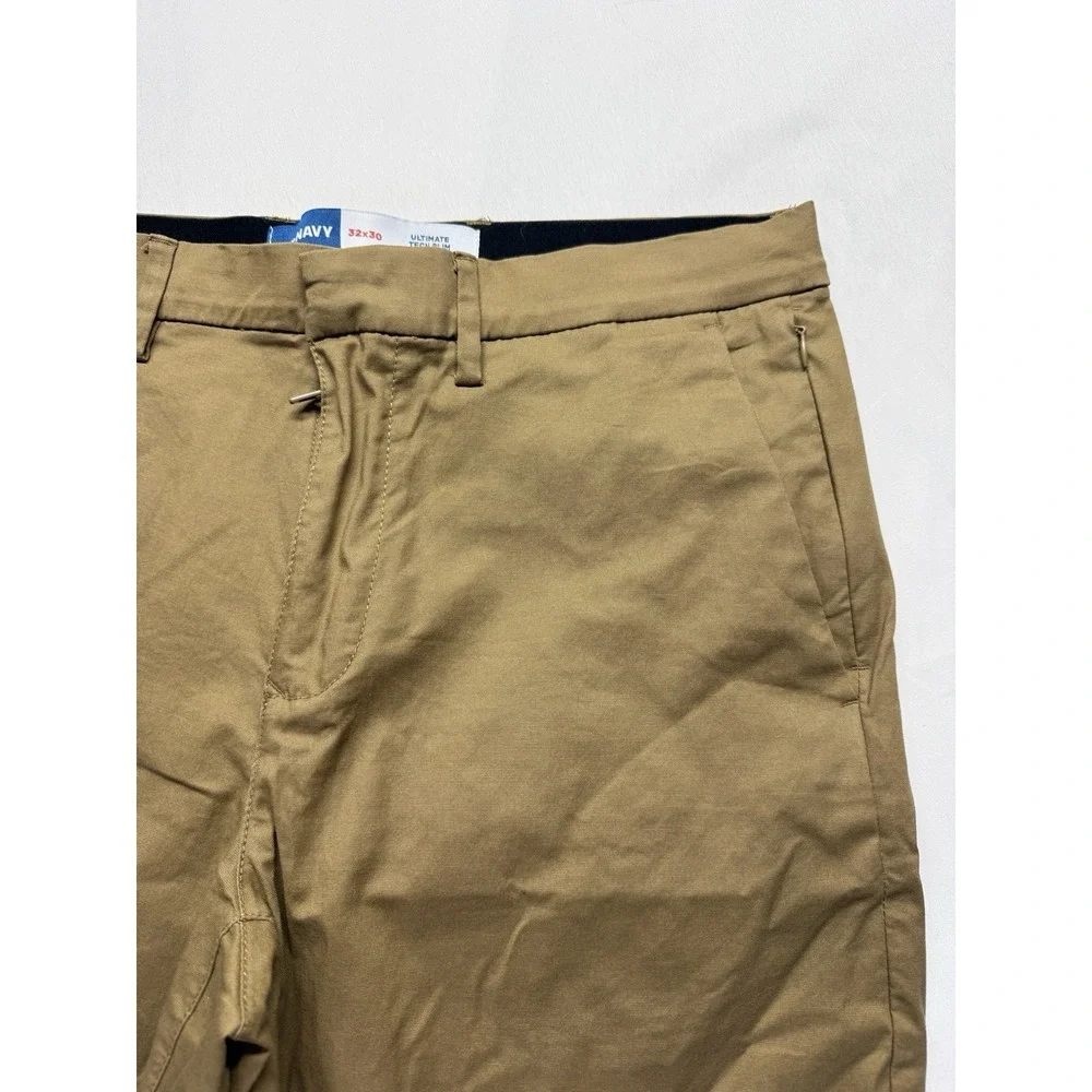 Old Navy Ultimate Tech Slim Pants Men 32x29 Khaki Quick Dry Stretch Chino Casual